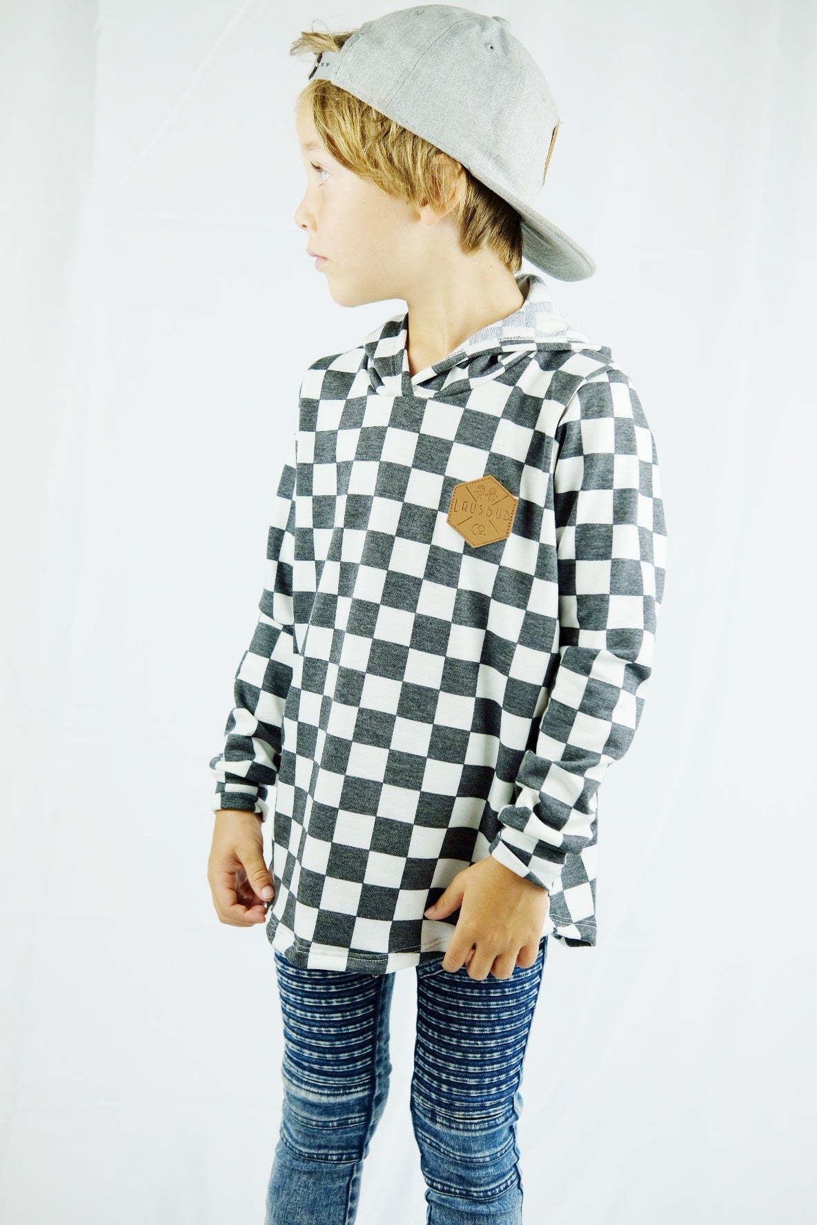 Checkered curved hem hoodie